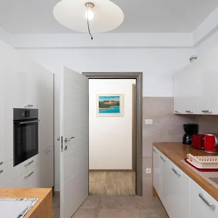 Olive Garden - A1 Ground Floor - Mpolo Medulin