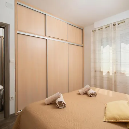 Olive Garden - A1 Ground Floor - Mpolo Apartamento